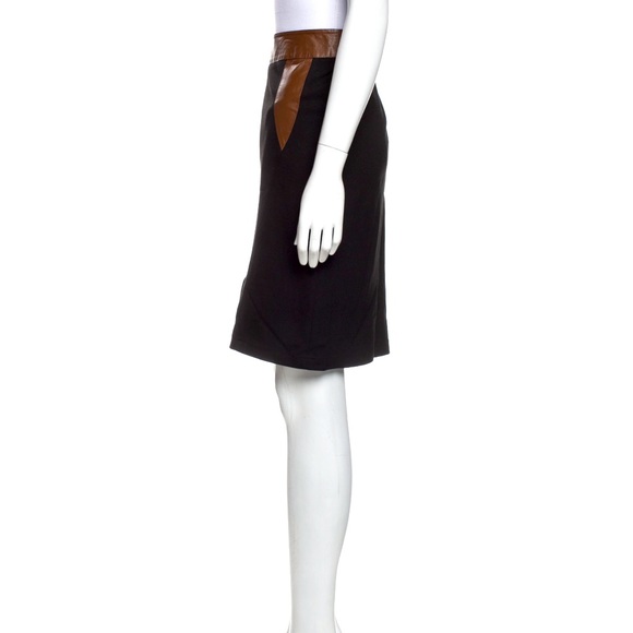 Neiman Marcus Knee Length Pattern Skirt - Picture 4 of 14